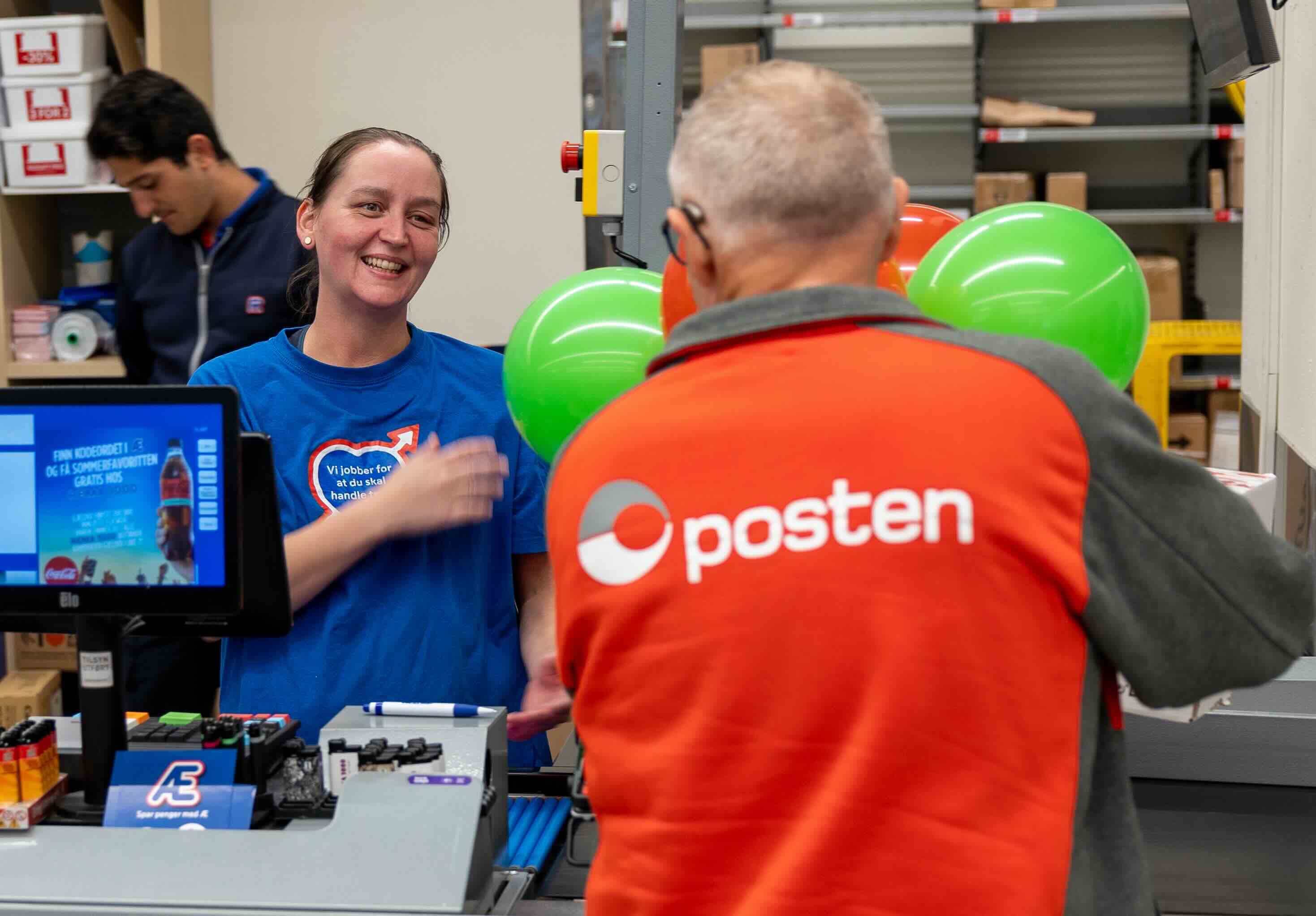 Employee Posten Bring